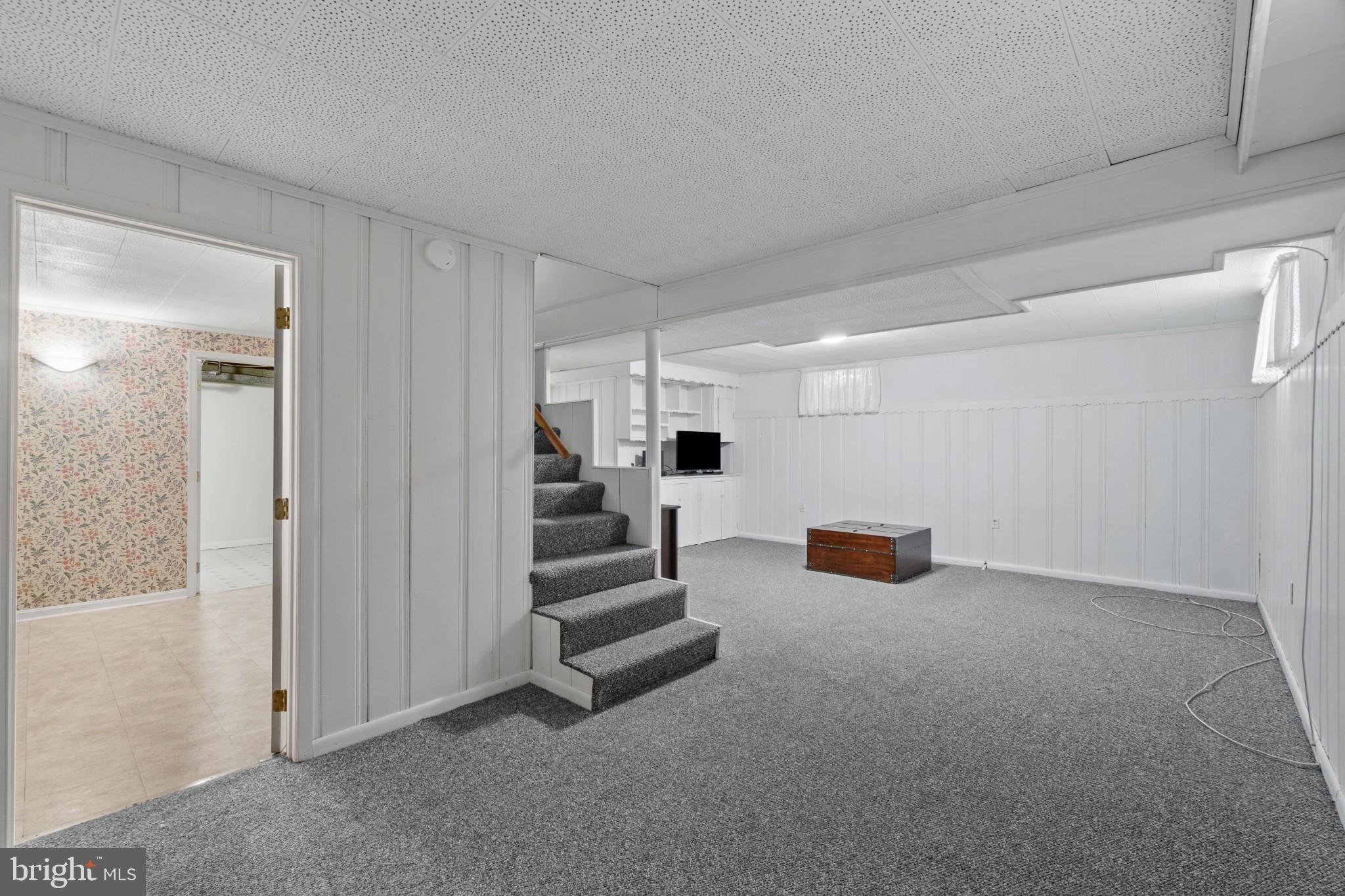 KNOLLWOOD - Residential