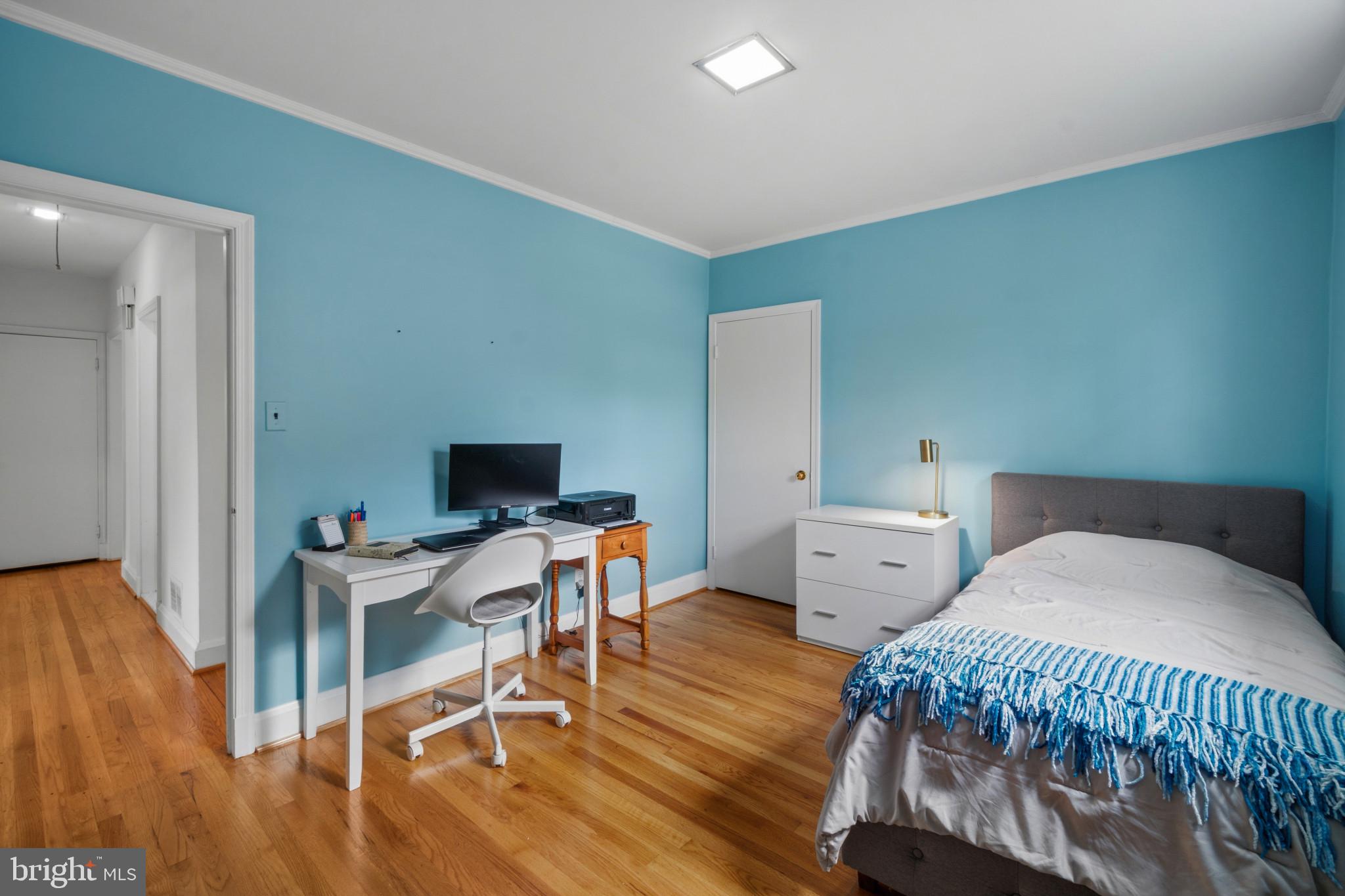 KNOLLWOOD - Residential