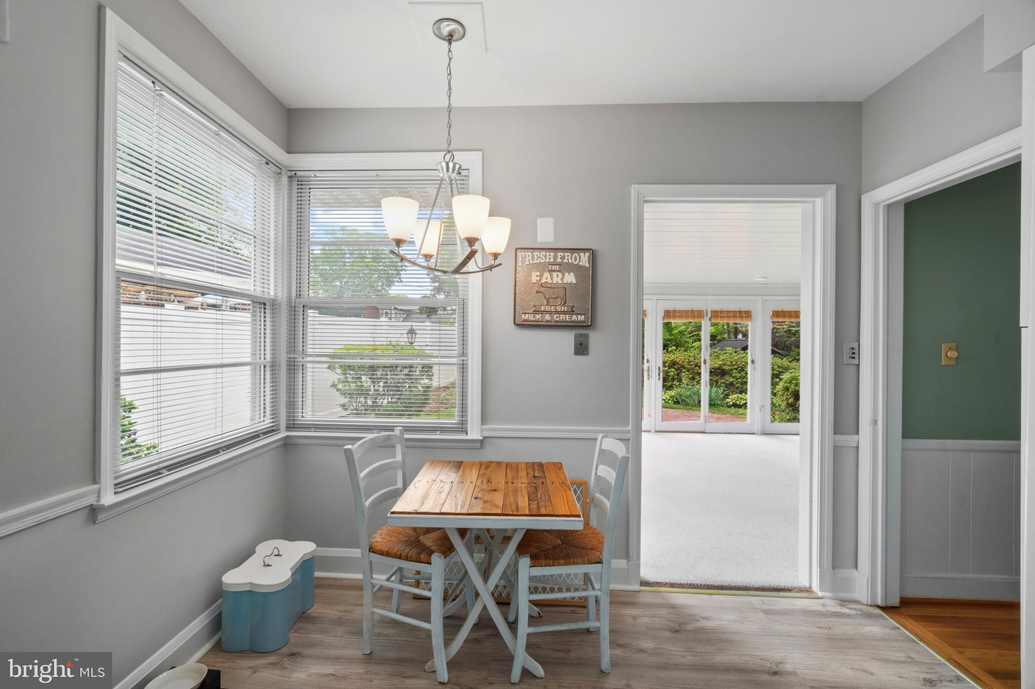 KNOLLWOOD - Residential