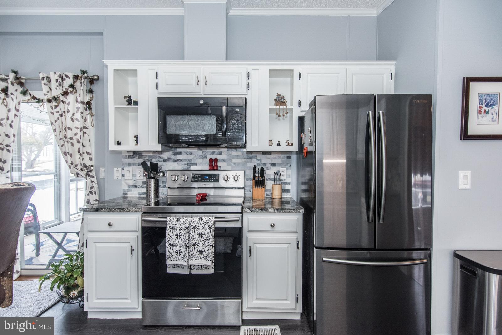 BUCKINGHAM SPRINGS - Residential