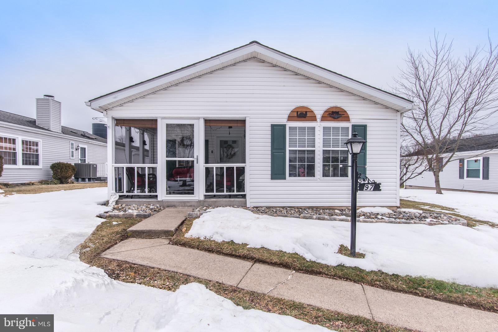 BUCKINGHAM SPRINGS - Residential