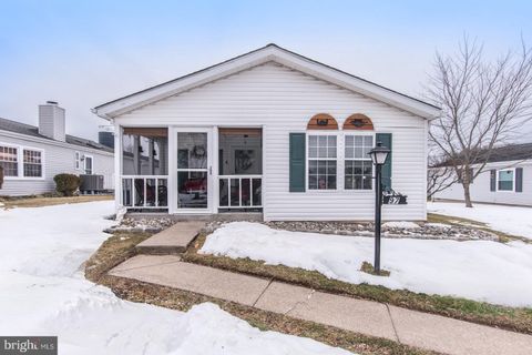 97 ACORN COURT E NEW HOPE PA 18938