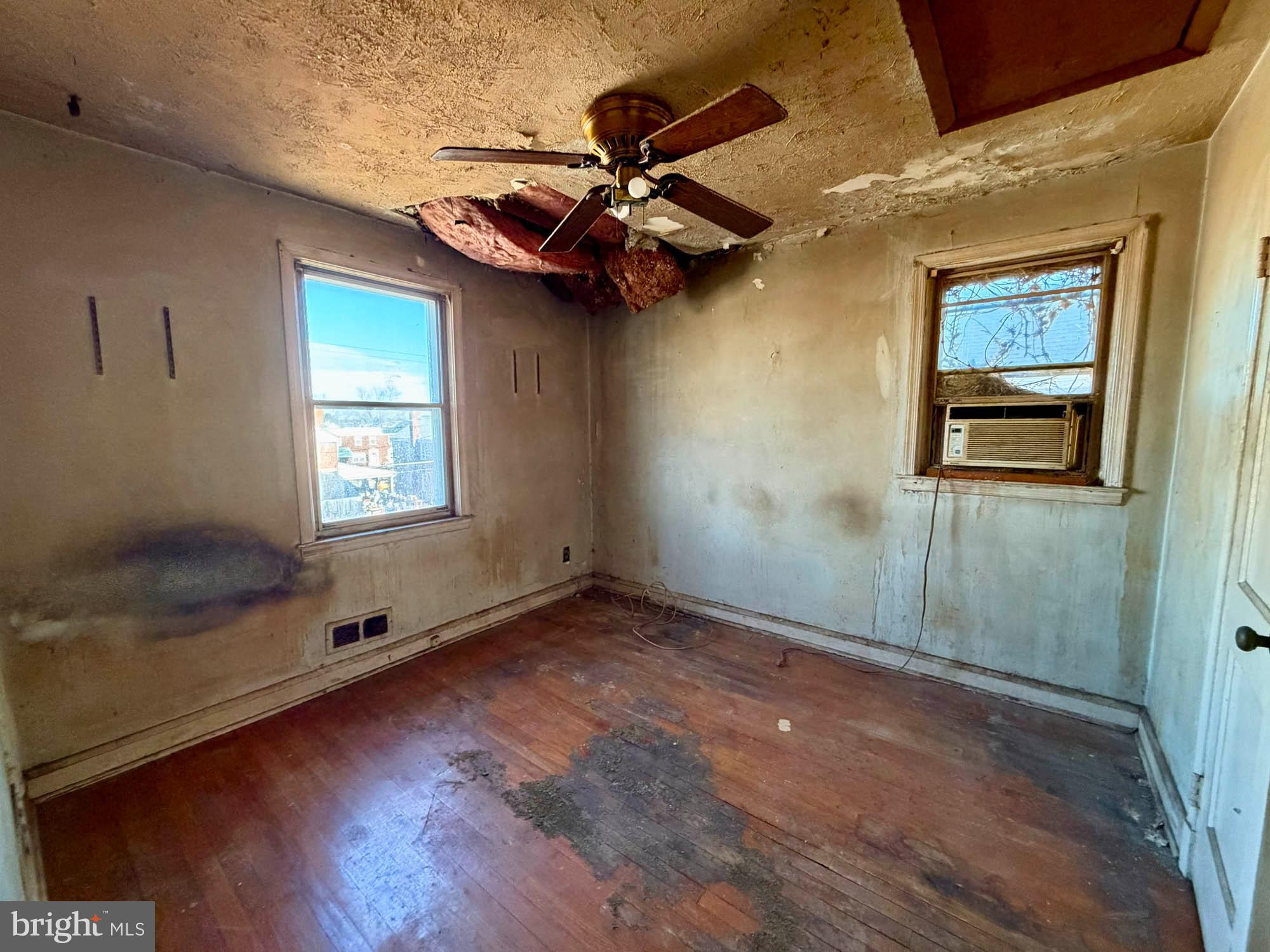 EASTFIELD - Residential