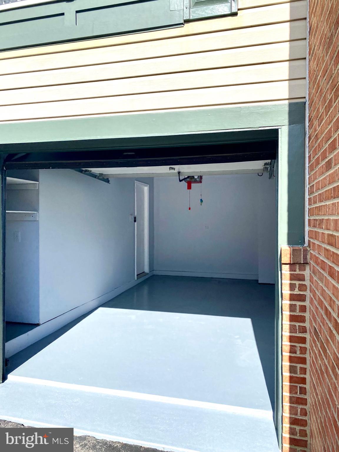 GUNNERS LAKE VILLAGE - Residential