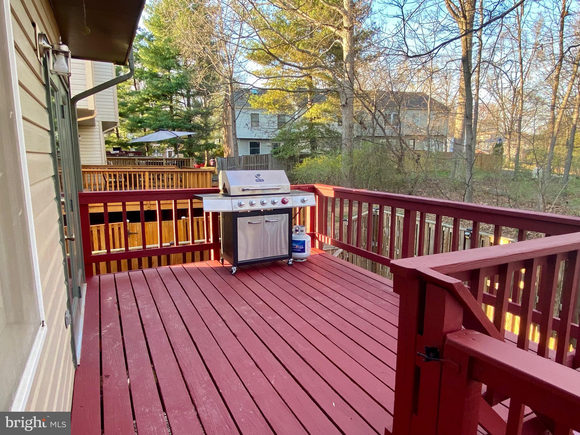 GUNNERS LAKE VILLAGE - Residential