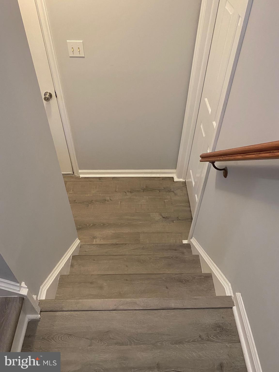 GUNNERS LAKE VILLAGE - Residential