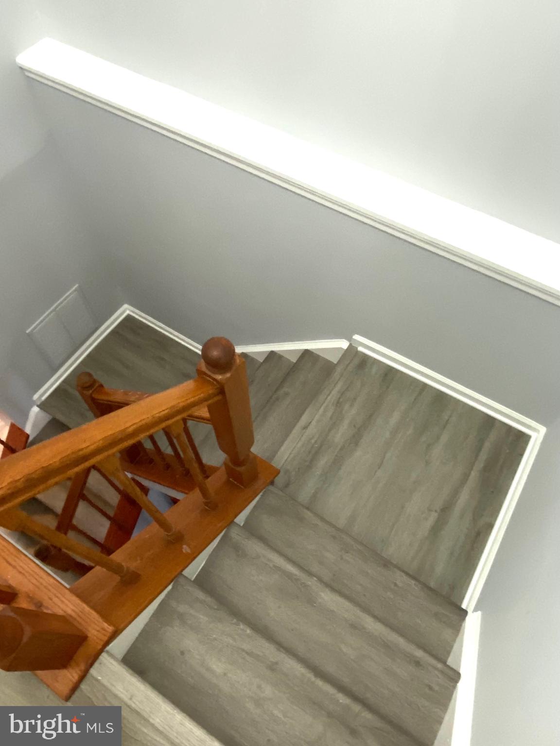 GUNNERS LAKE VILLAGE - Residential