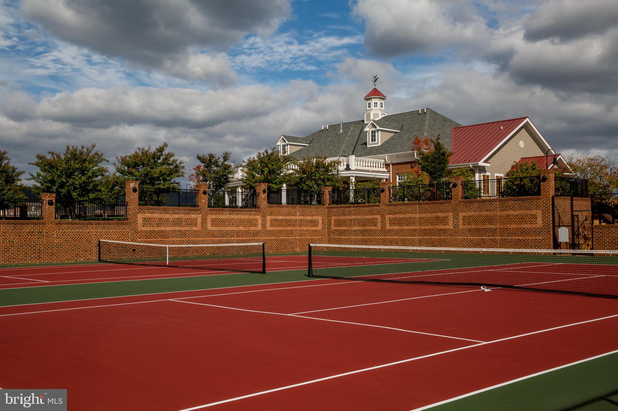 BRUNSWICK CROSSING - Residential