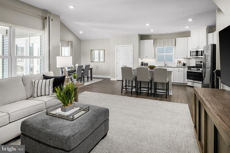 BRUNSWICK CROSSING - Residential