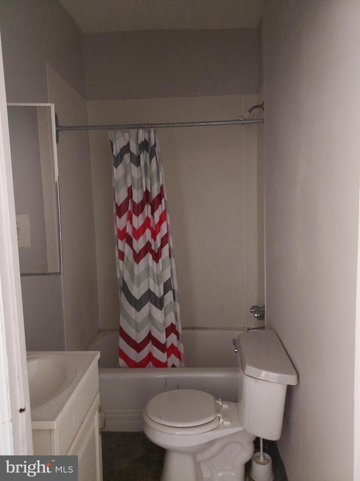 GERMANTOWN (WEST) - Commercial Sale