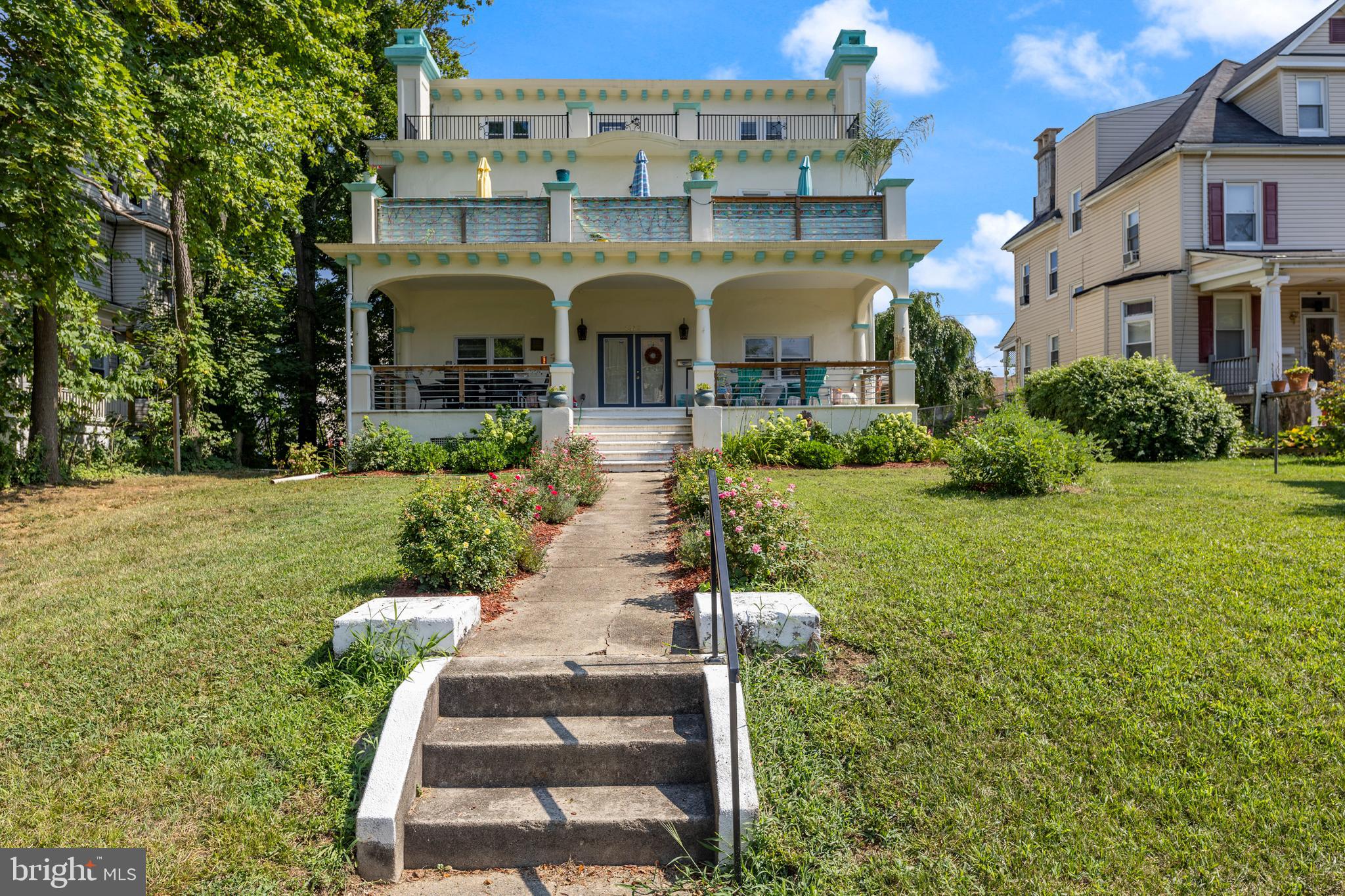 FOREST PARK - Residential