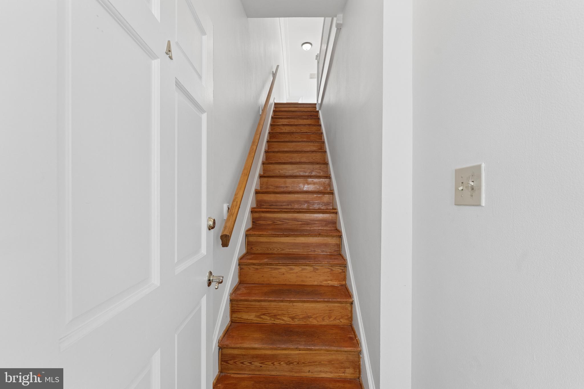 916 EAST CAPITOL STREET NE