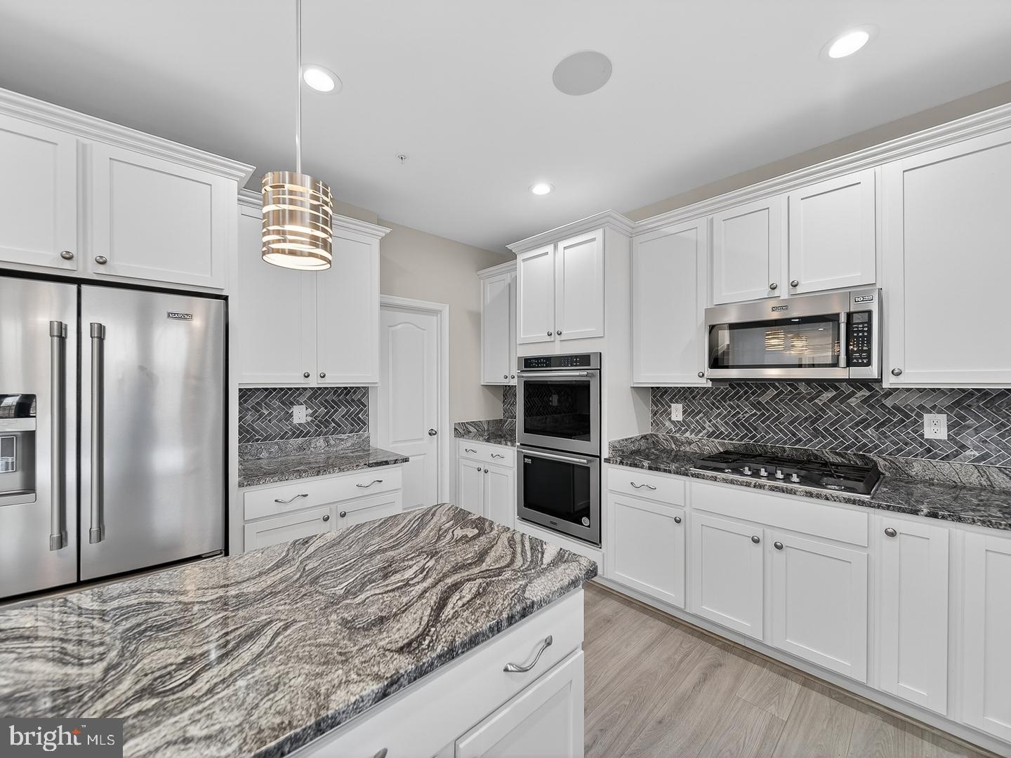 WOODBURN ESTATES - Residential