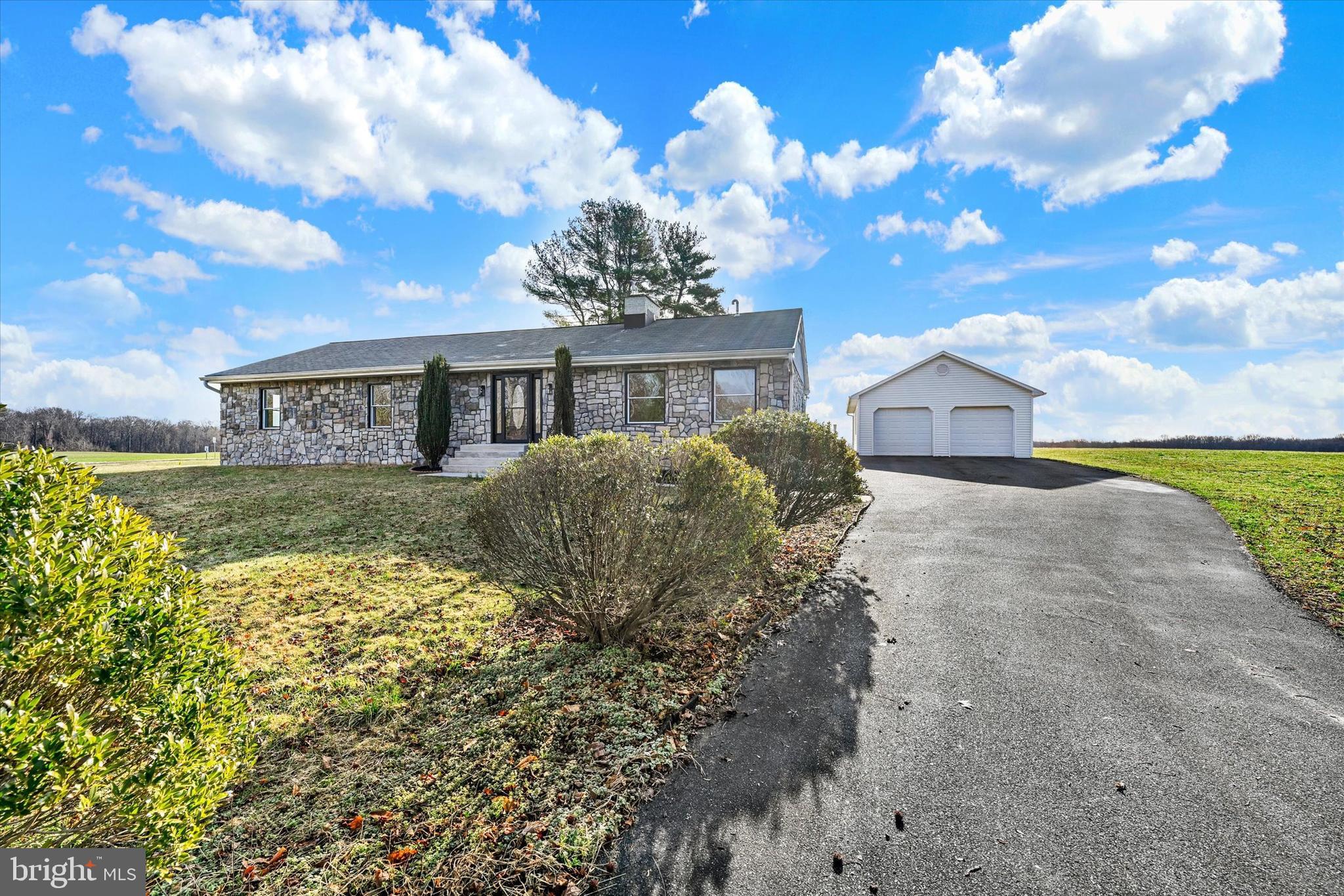 FOREST GREENS - Residential