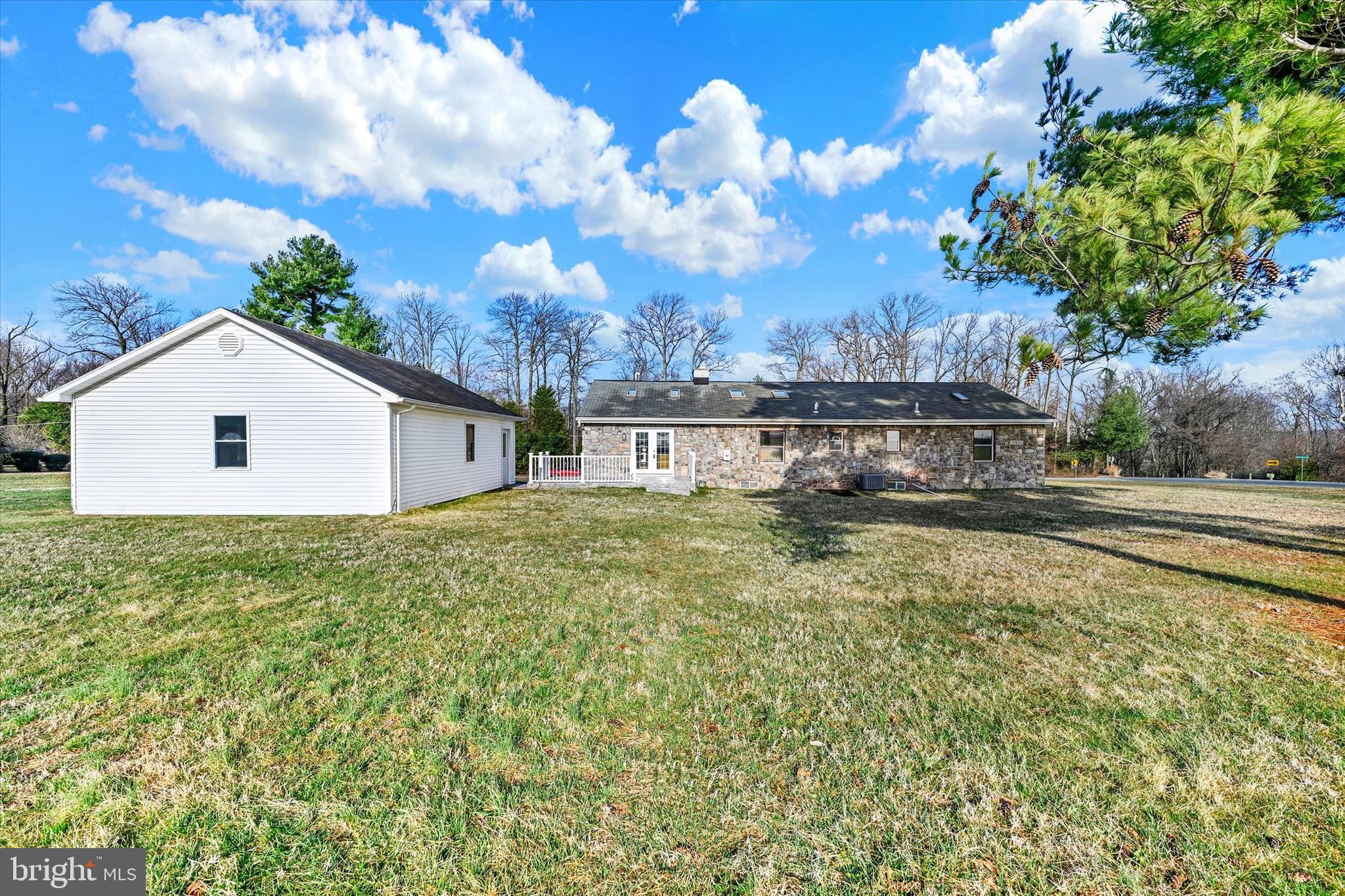FOREST GREENS - Residential