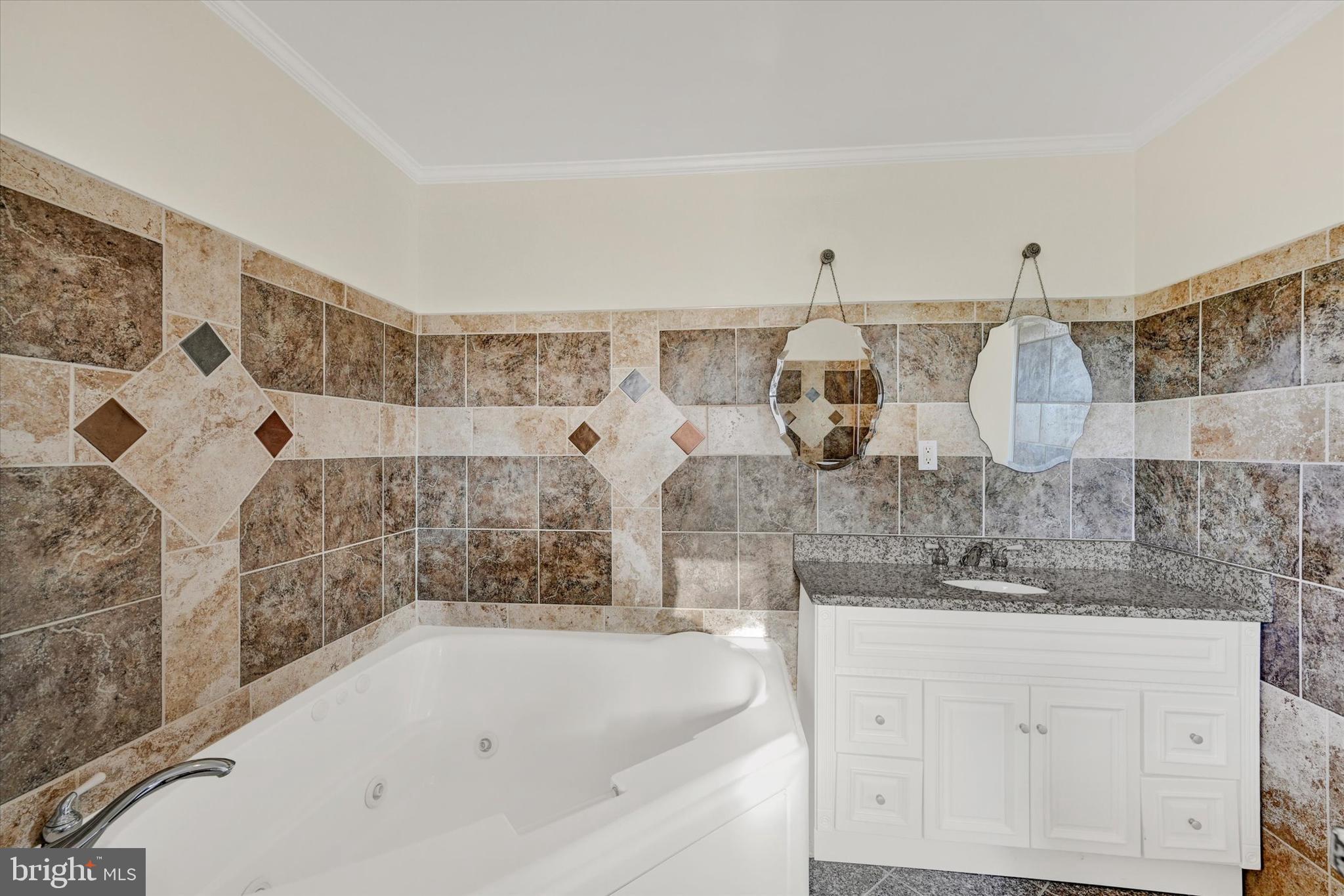 FOREST GREENS - Residential