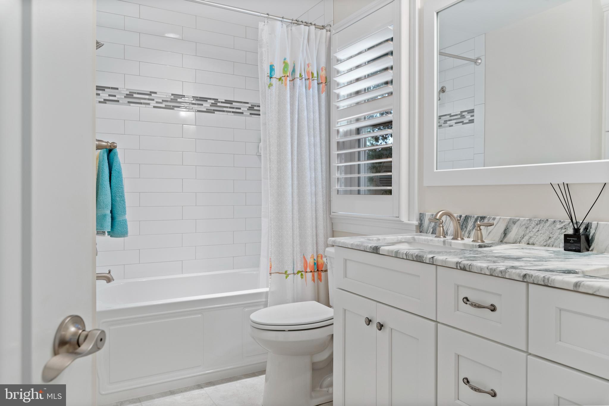 EASTPORT - Residential