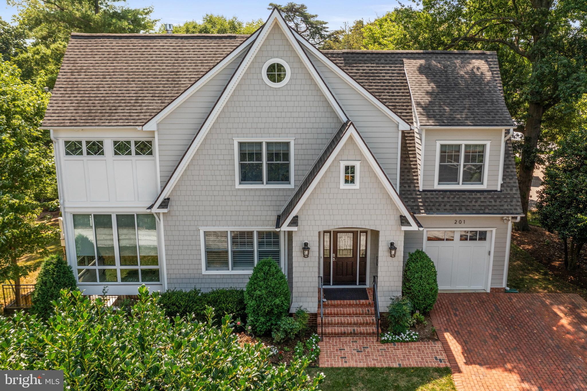 EASTPORT - Residential