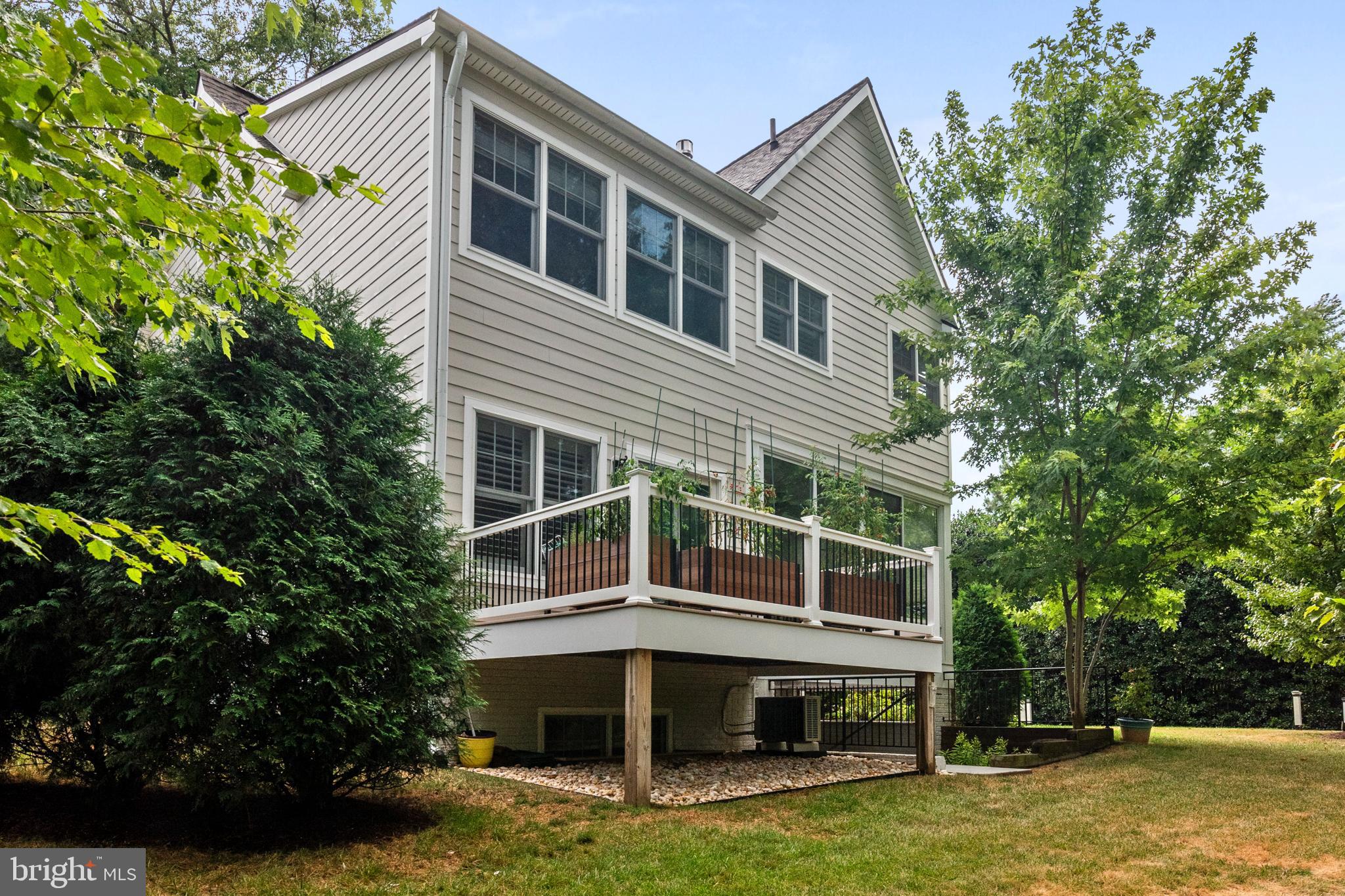 EASTPORT - Residential