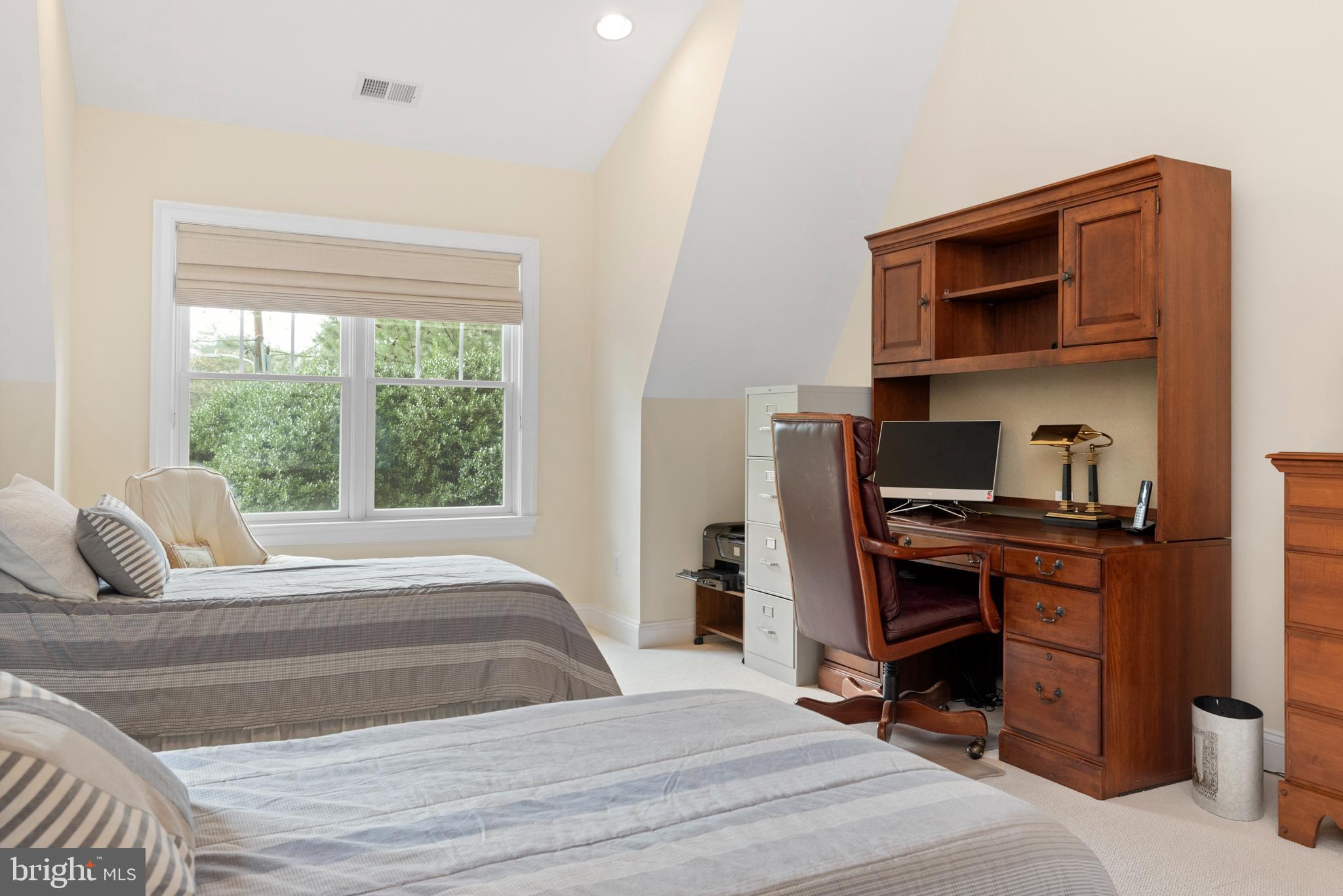 EASTPORT - Residential