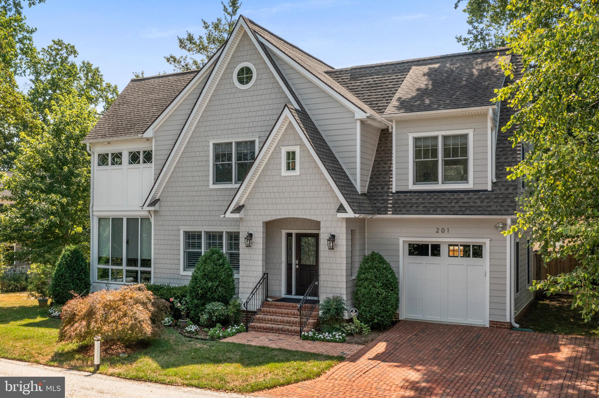 EASTPORT - Residential