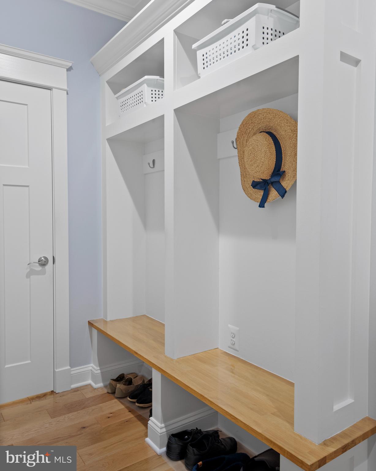 EASTPORT - Residential