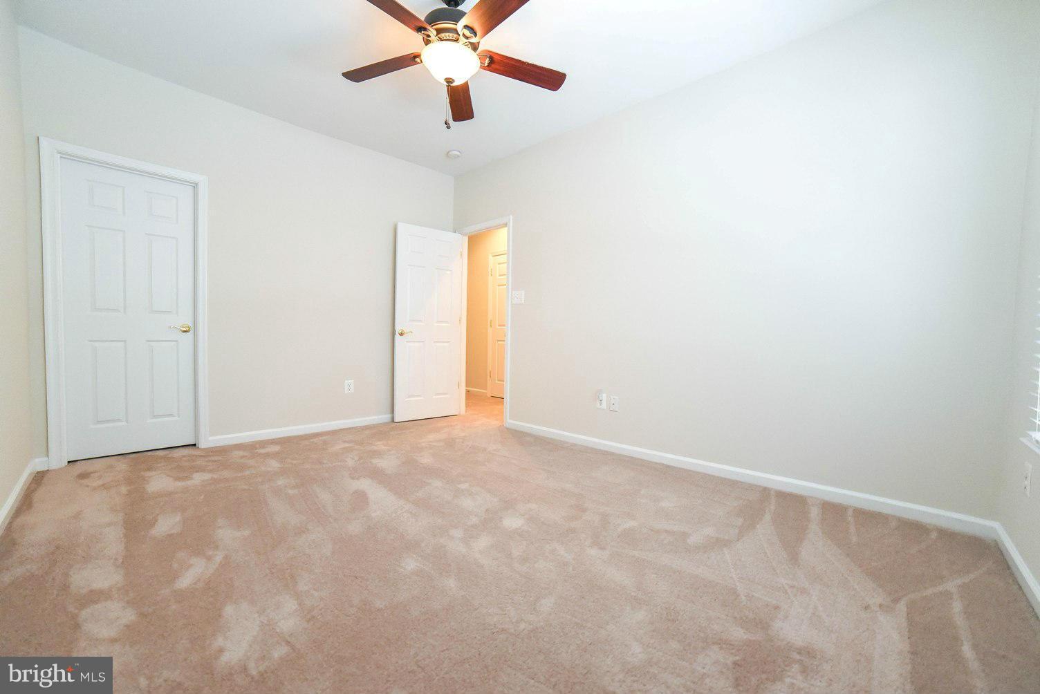 DAHLIA PARK OF WILDEWOOD - Residential