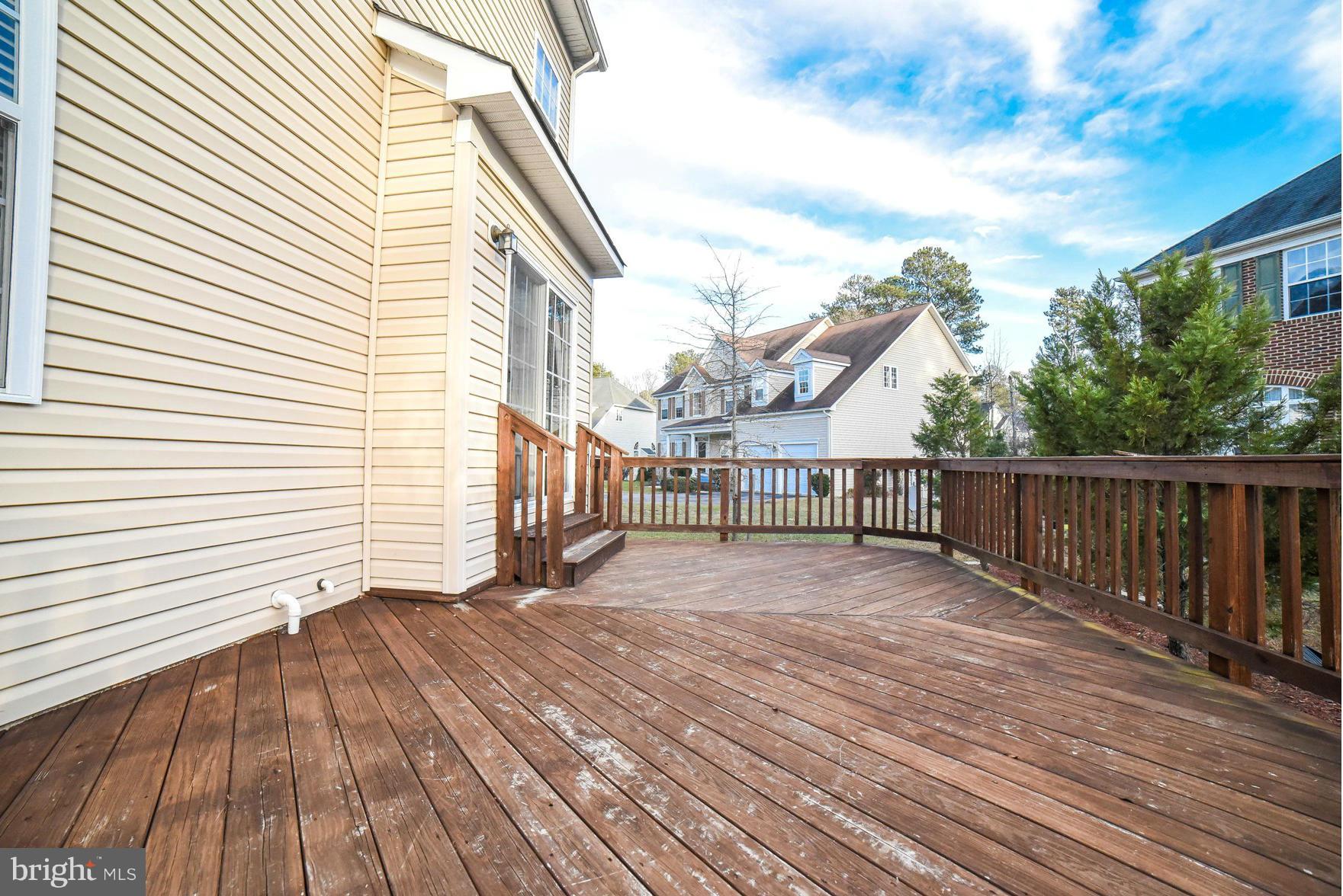 DAHLIA PARK OF WILDEWOOD - Residential