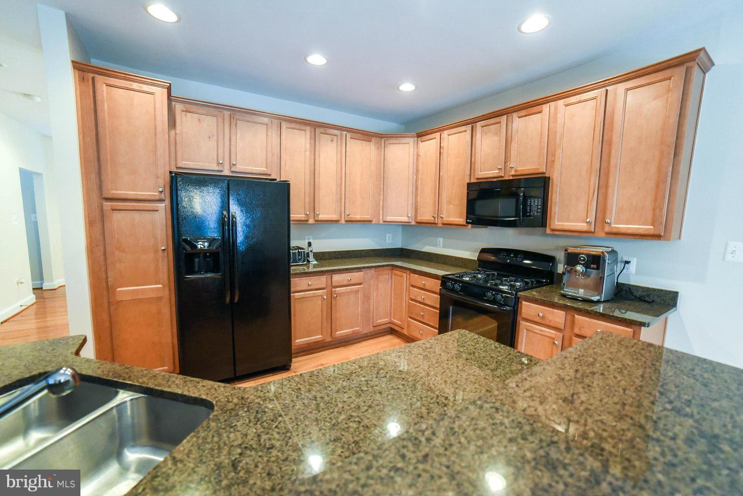 DAHLIA PARK OF WILDEWOOD - Residential