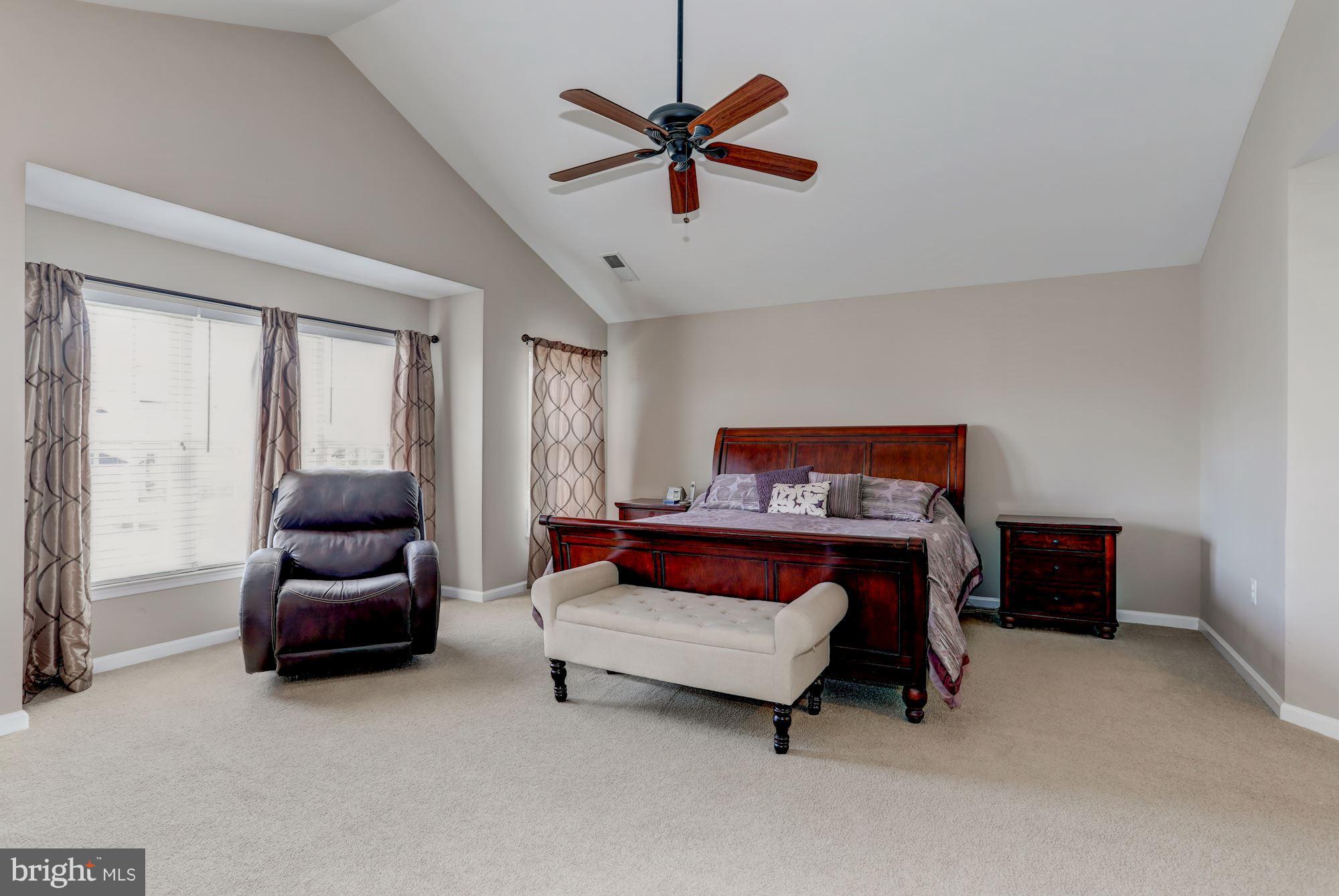 STRATFORD - Residential