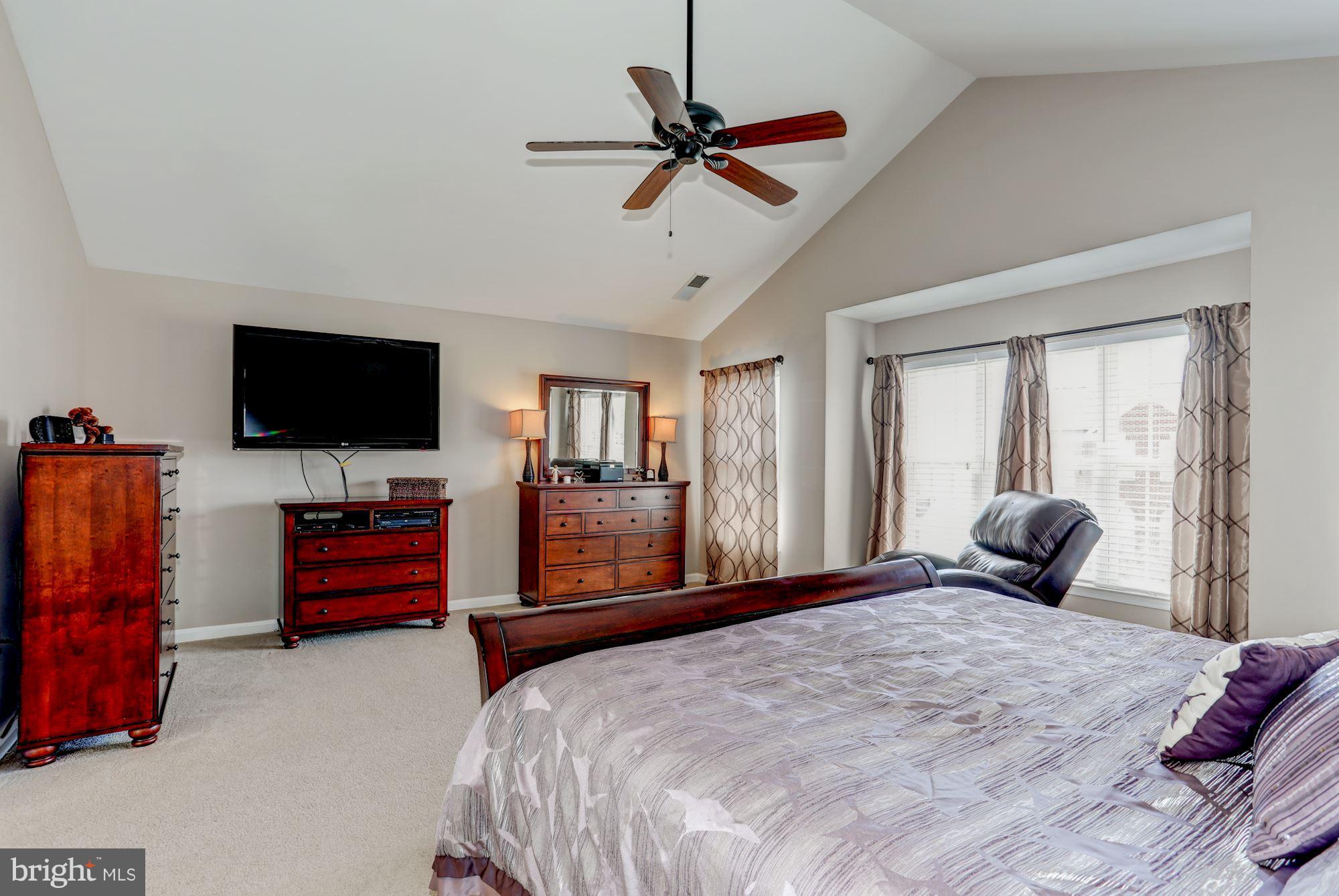 STRATFORD - Residential