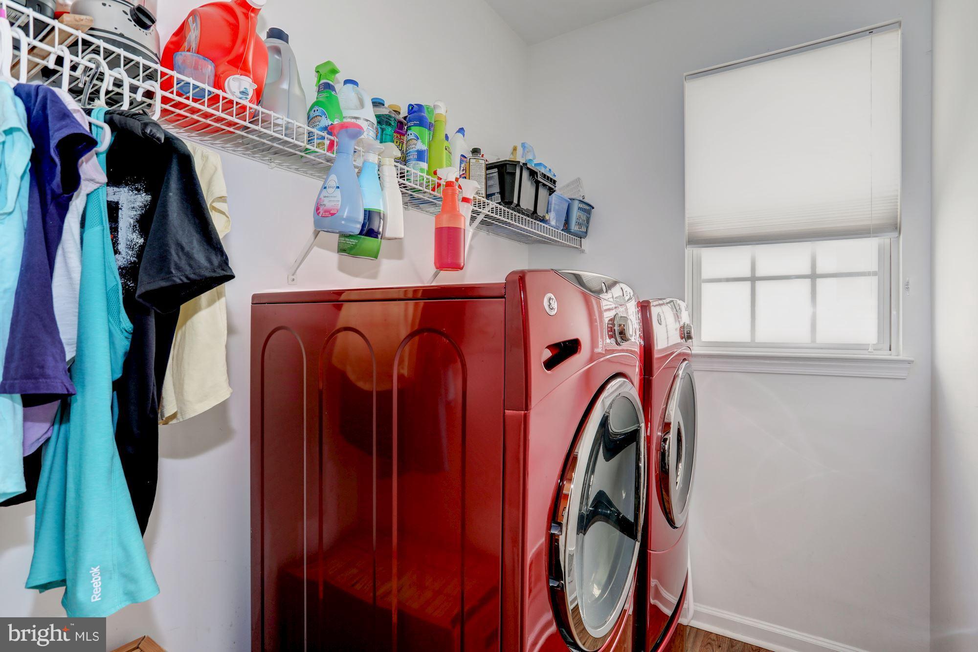 STRATFORD - Residential