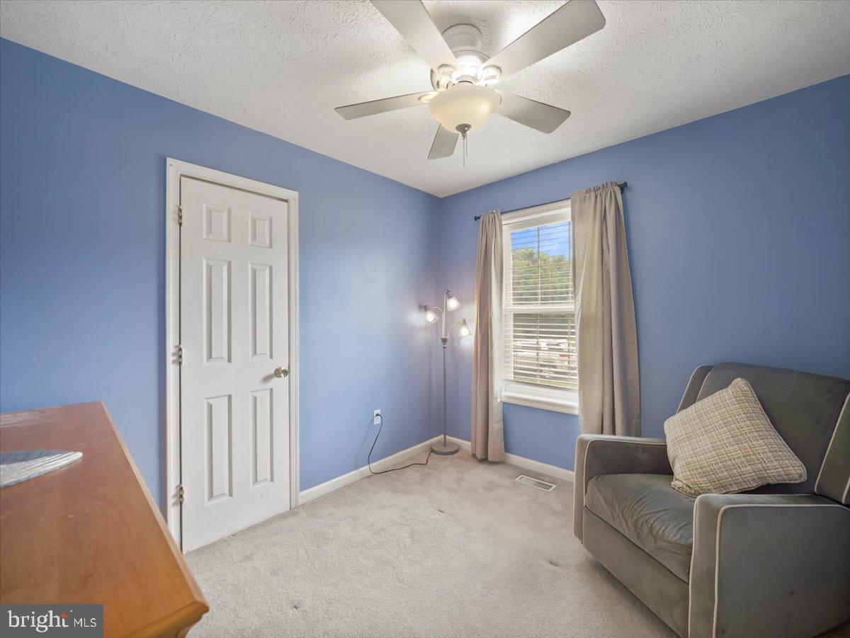 RIDGEFIELD - Residential