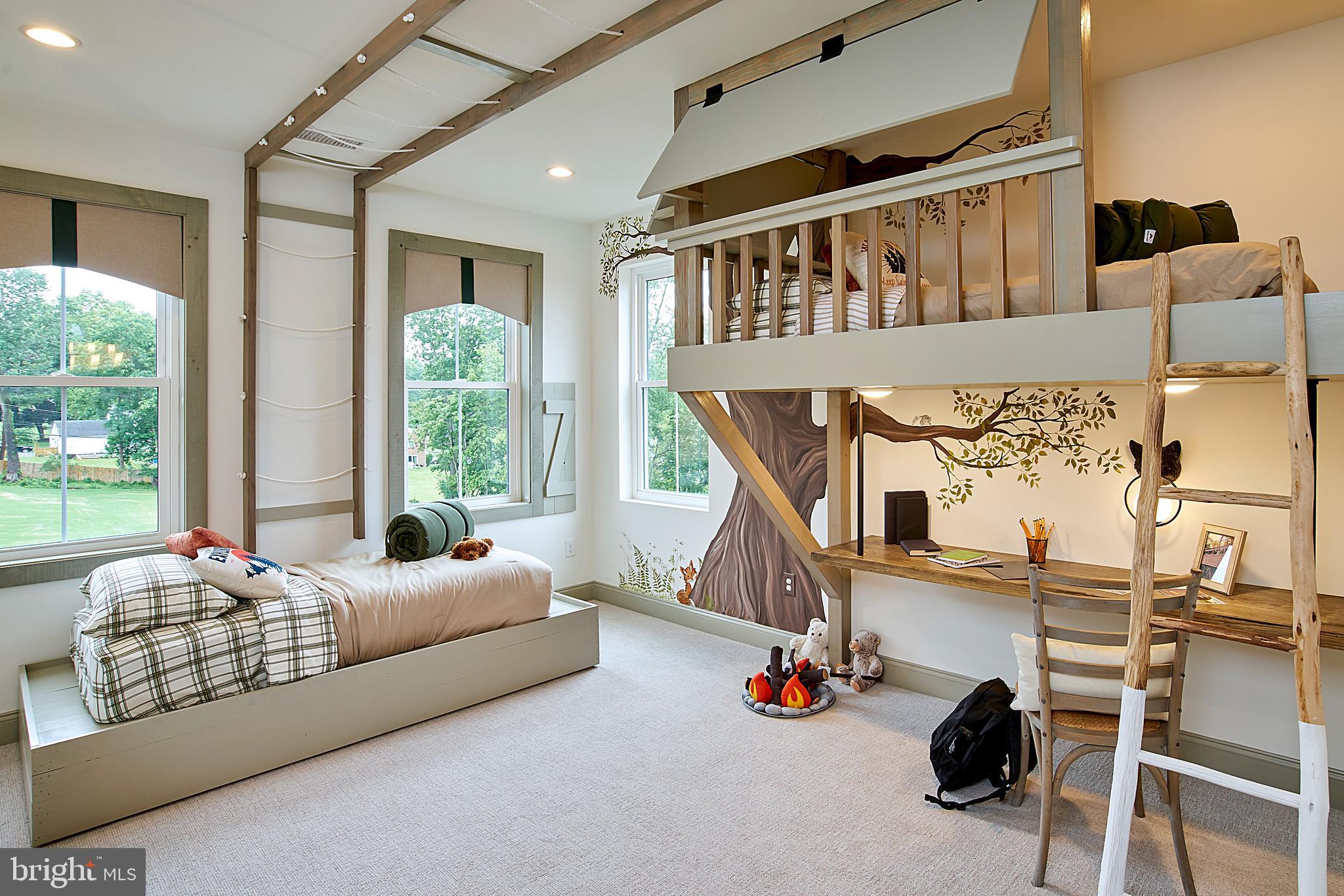 FALCON HILL ESTATES AT WYNDMOOR - Residential