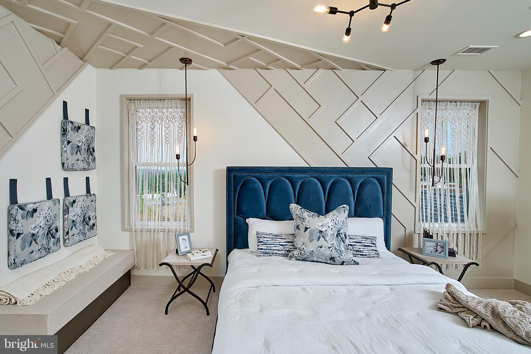 FALCON HILL ESTATES AT WYNDMOOR - Residential