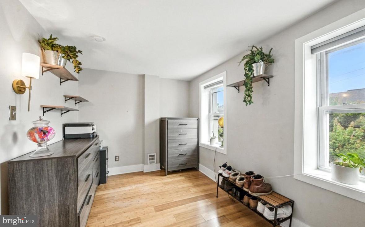 CONSHOHOCKEN - Residential Lease