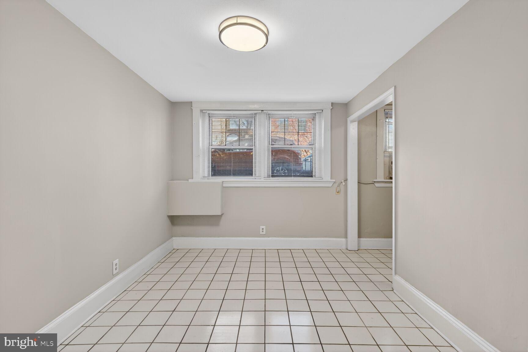 1820 SWANN STREET NW 2