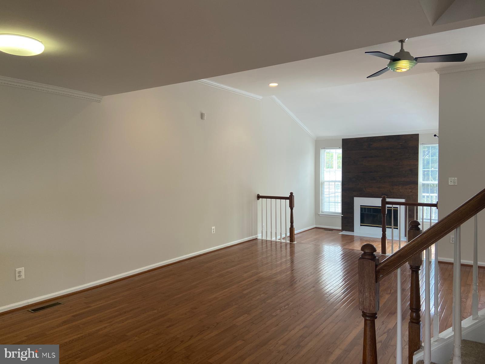 CASCADES - Residential Lease