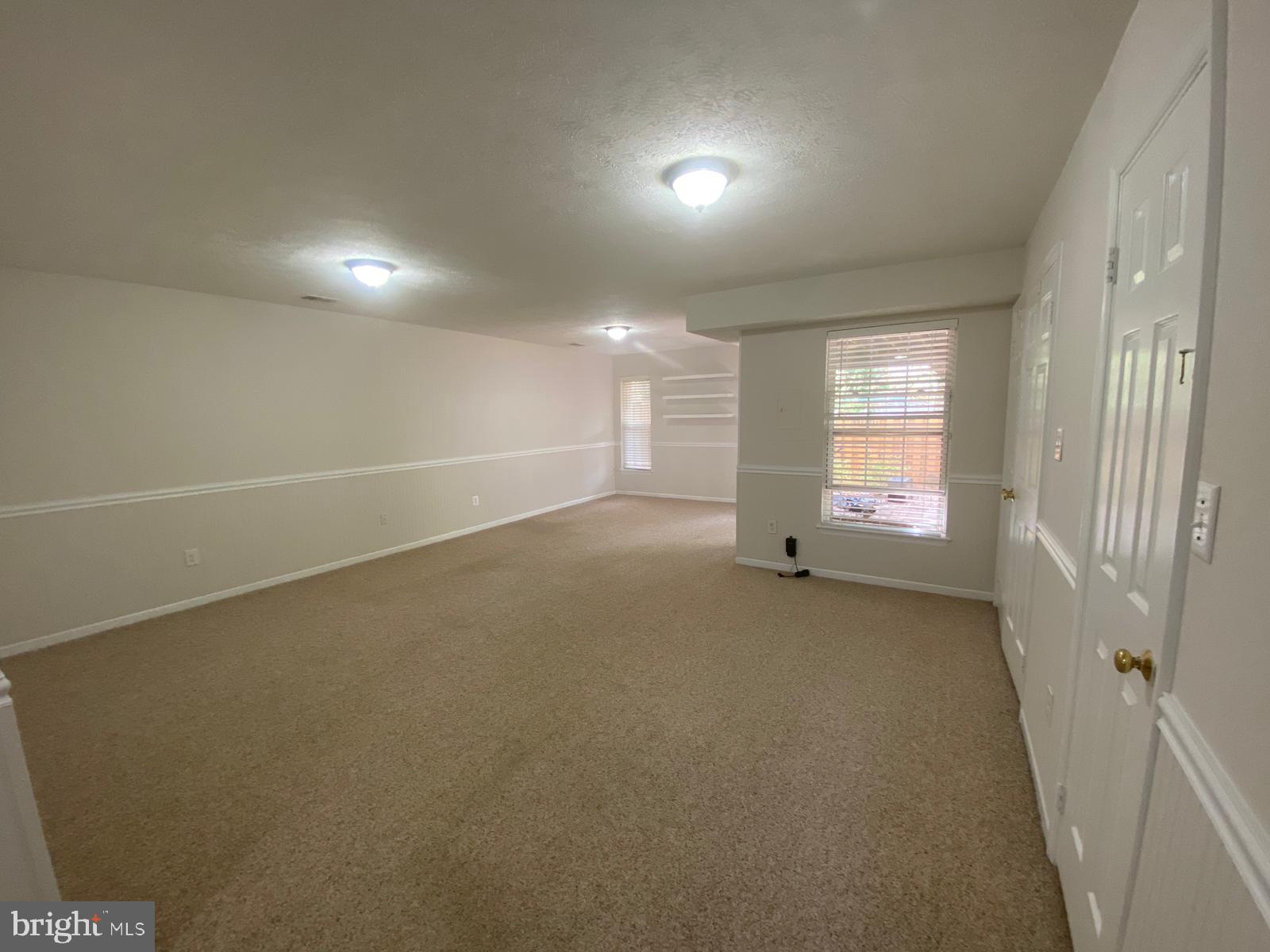 CASCADES - Residential Lease