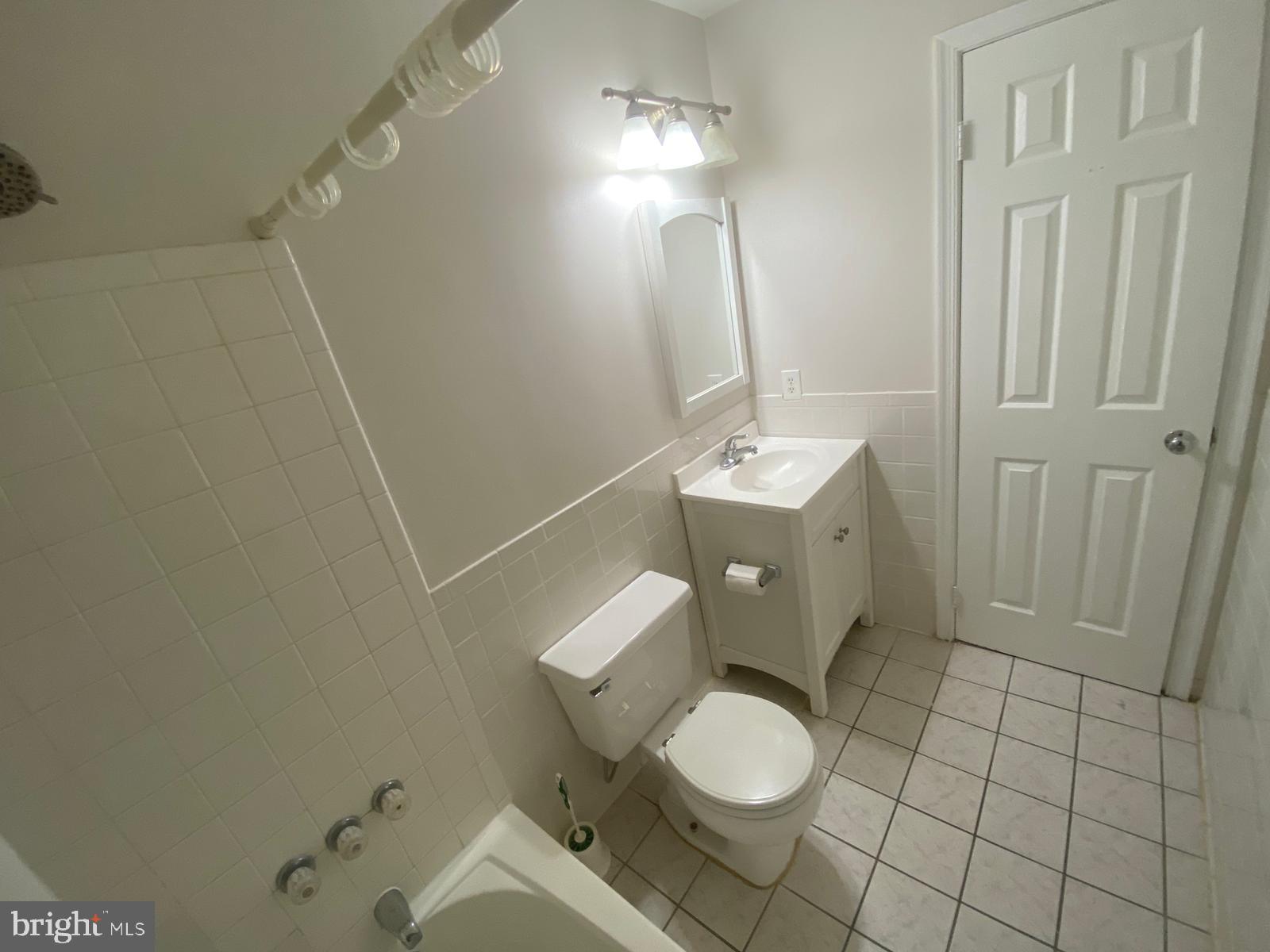 CASCADES - Residential Lease