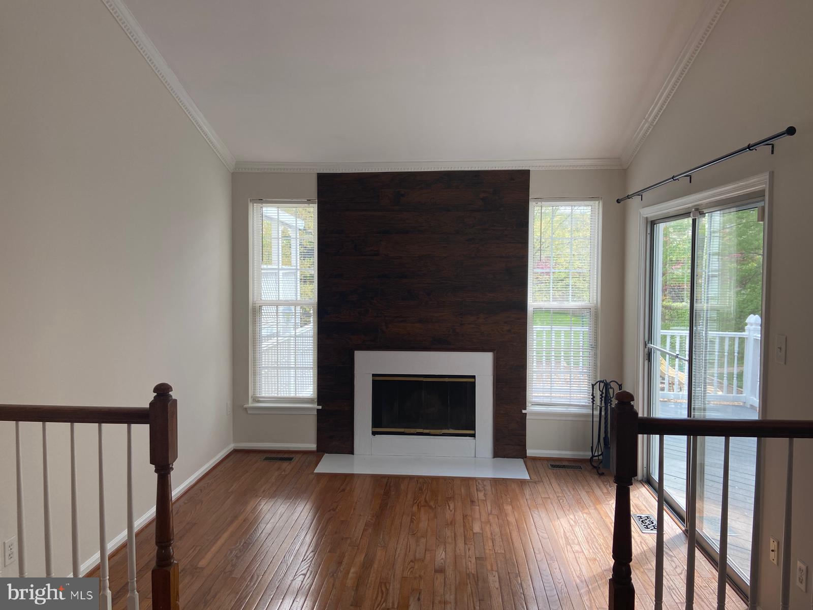 CASCADES - Residential Lease