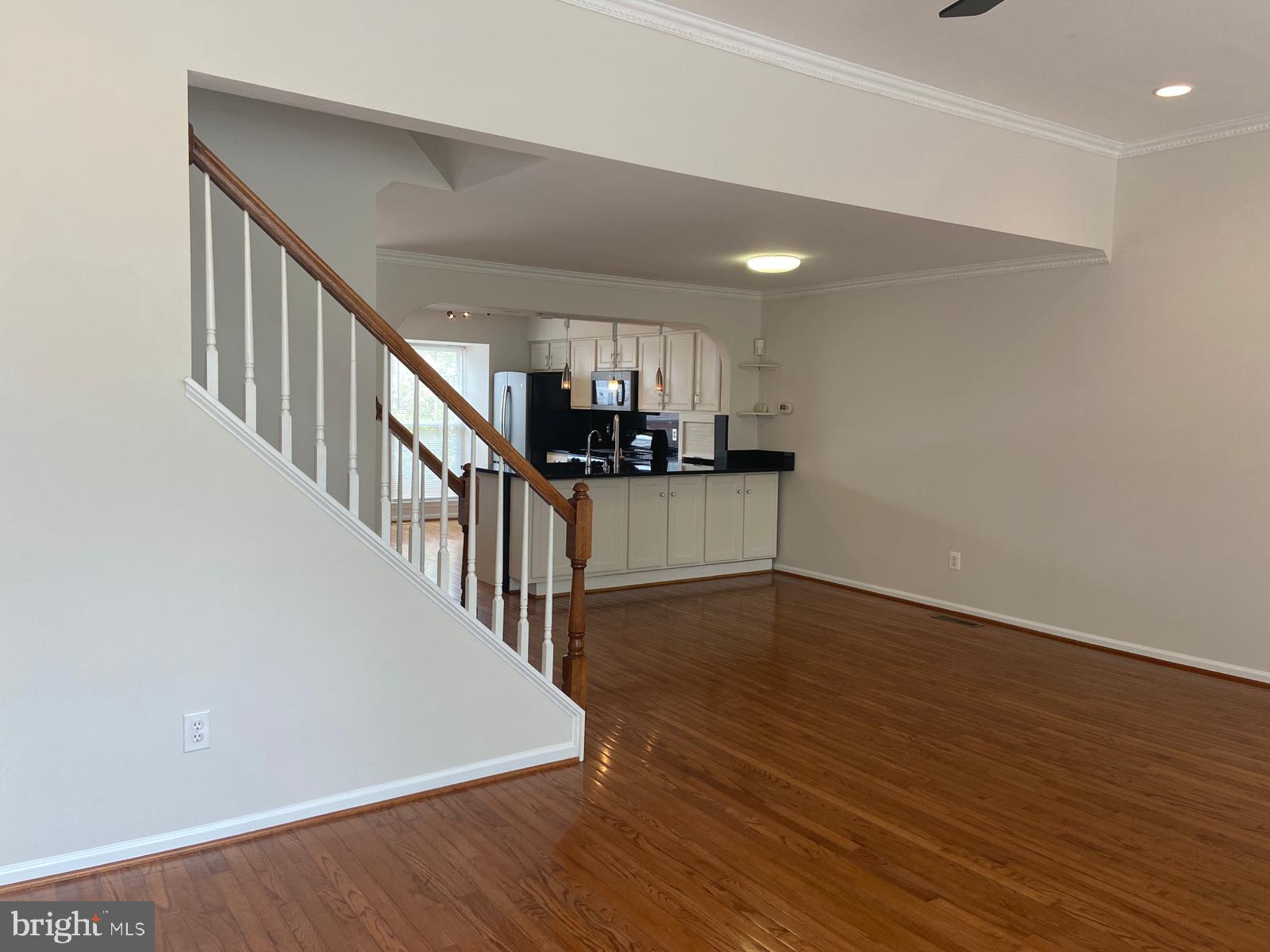 CASCADES - Residential Lease