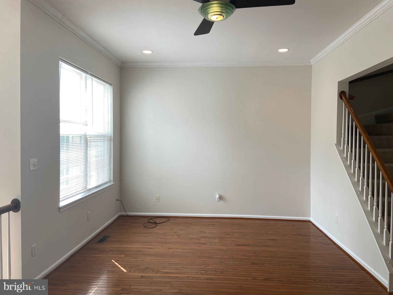 CASCADES - Residential Lease