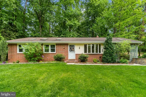 2933 Pinewick Road, Ellicott City, MD MLS: MDHW2052848