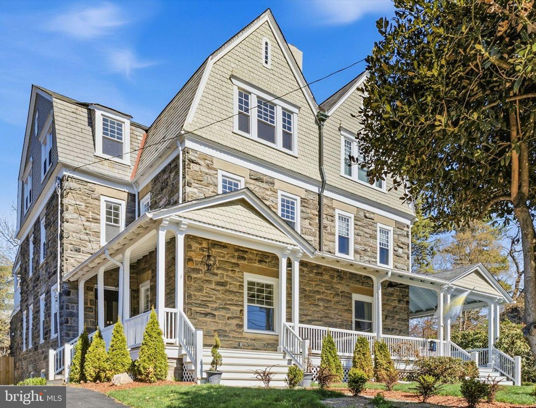 CHESTNUT HILL - Residential