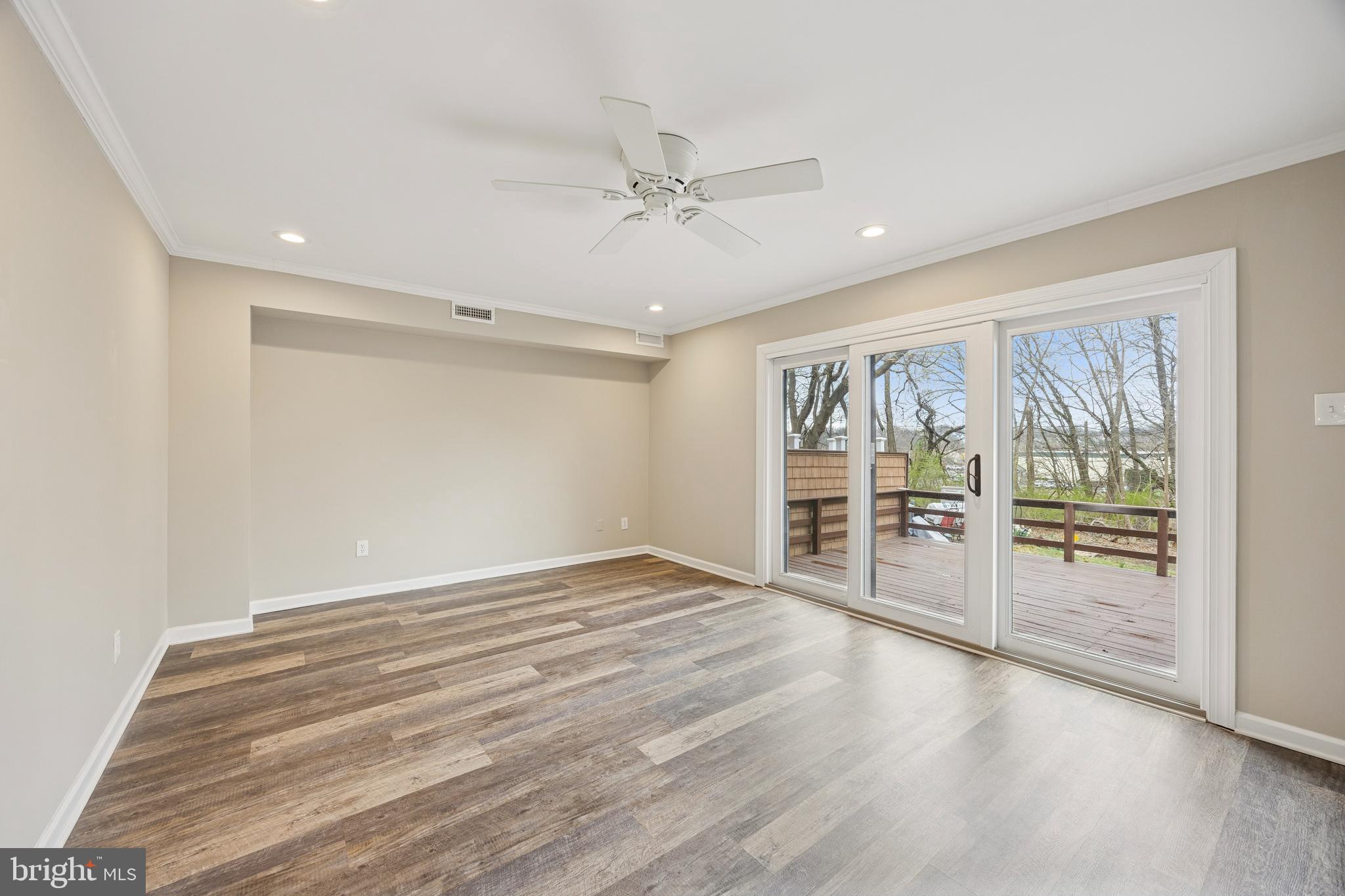 VALLEYBROOK - Residential