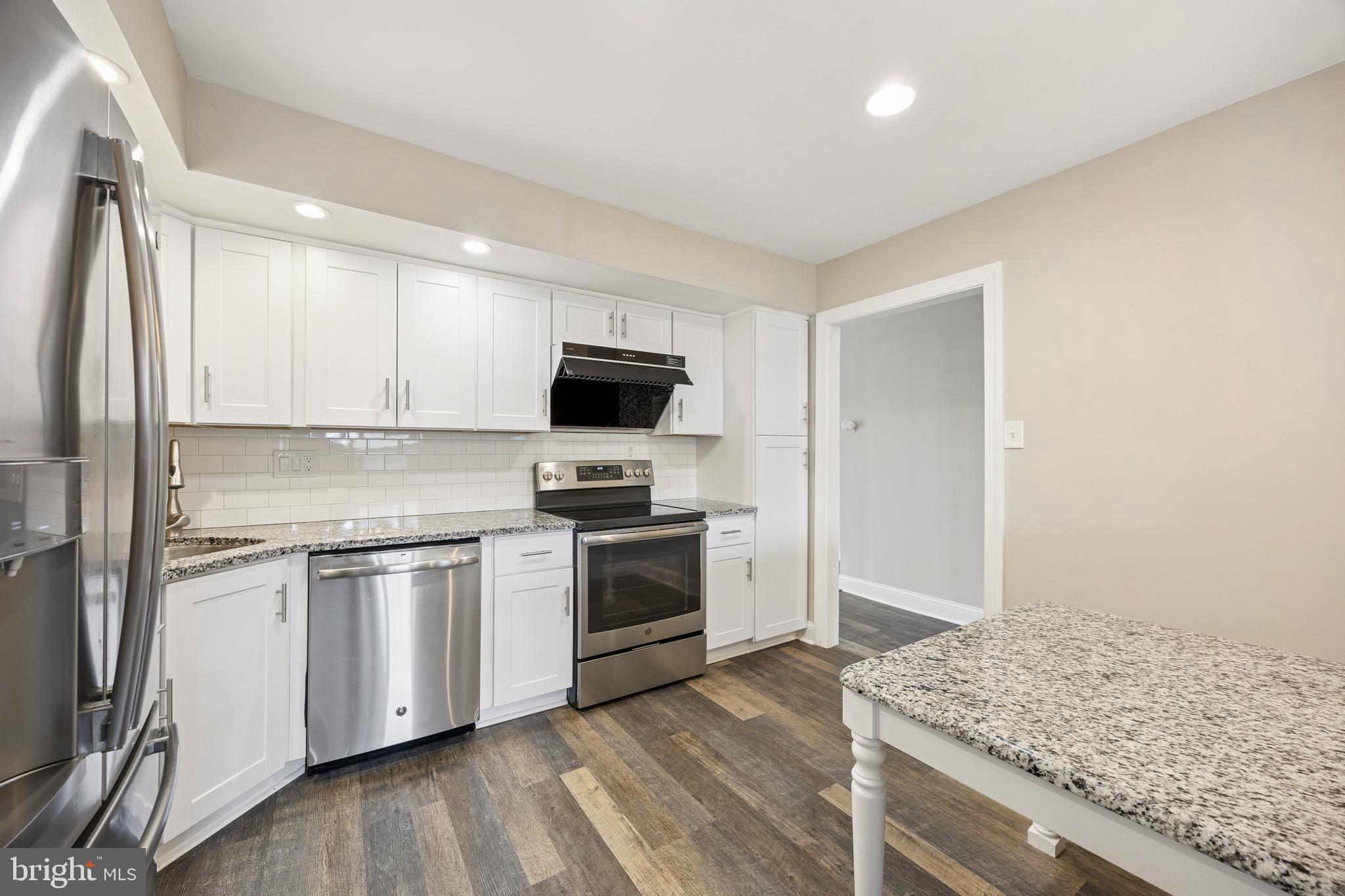 VALLEYBROOK - Residential