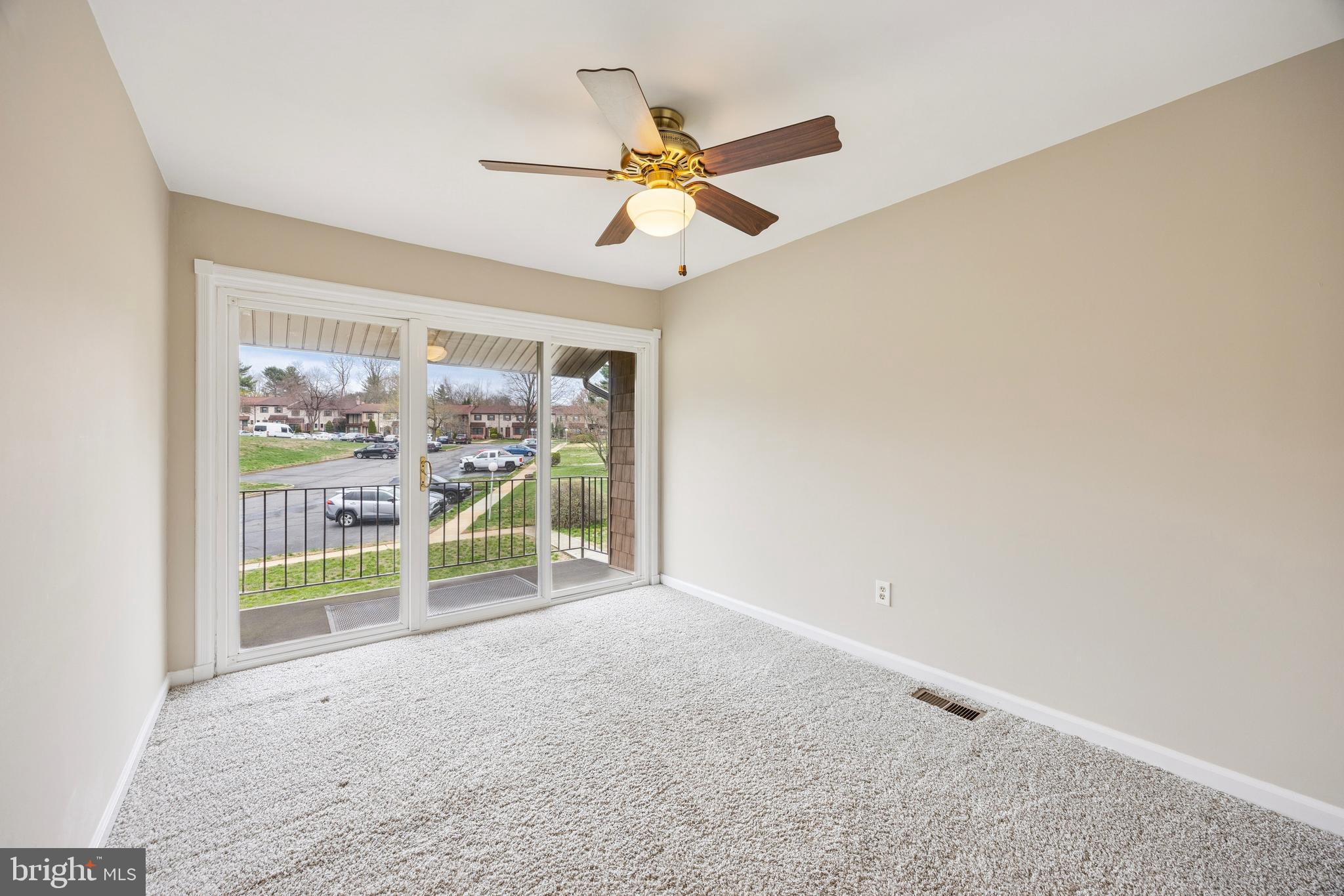 VALLEYBROOK - Residential