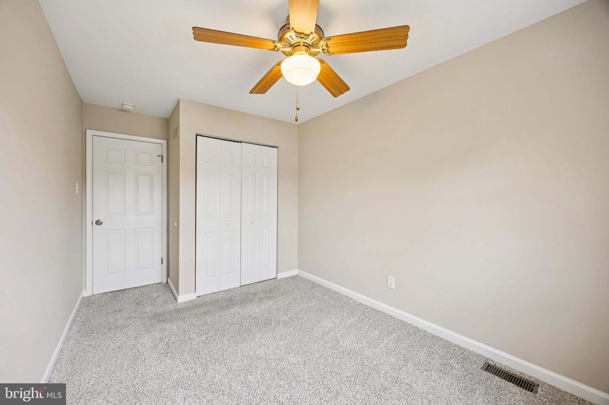 VALLEYBROOK - Residential