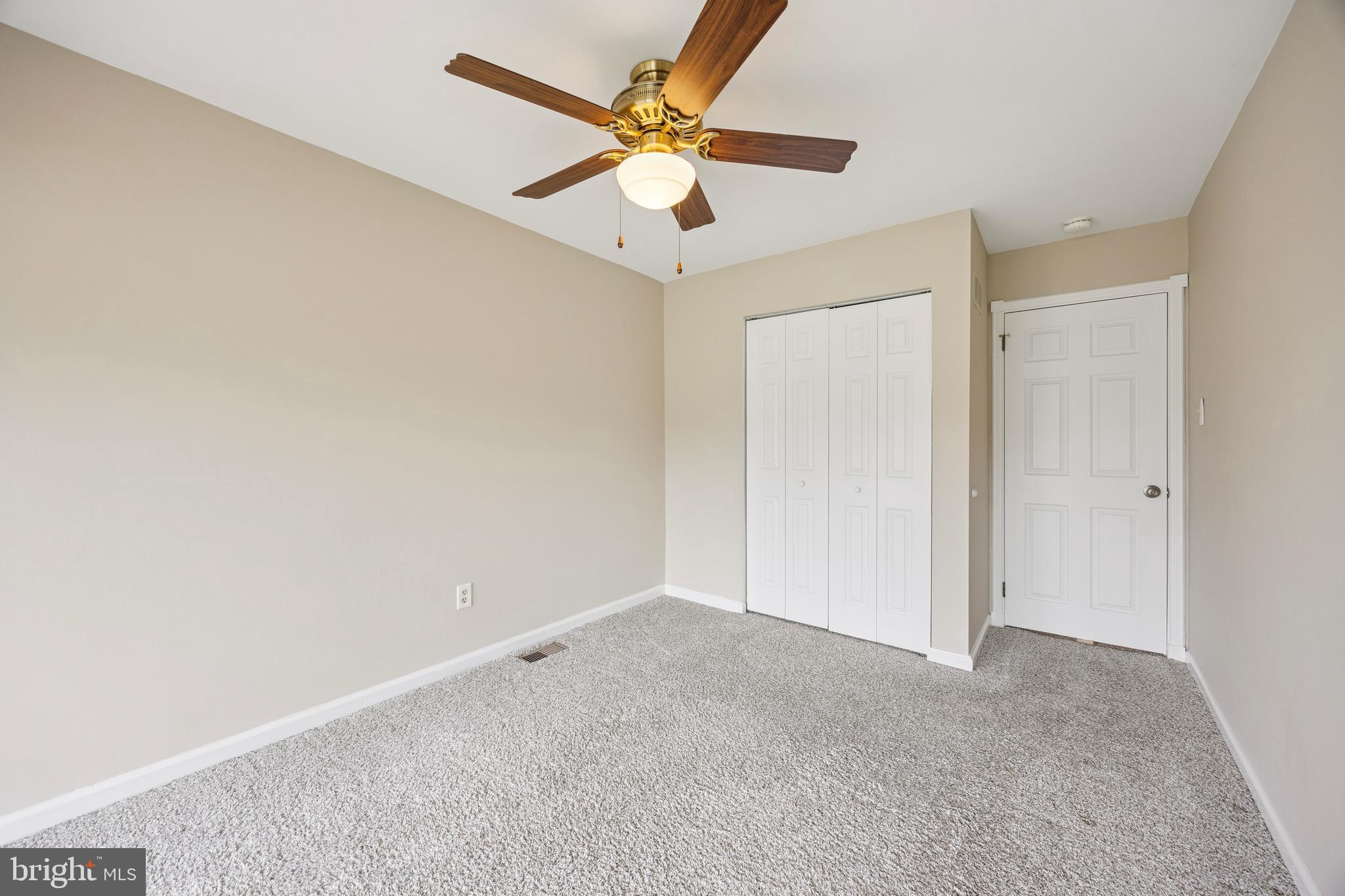 VALLEYBROOK - Residential